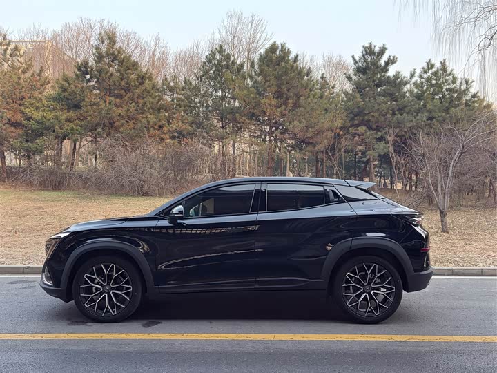 Фото 3 - Changan UNI-T