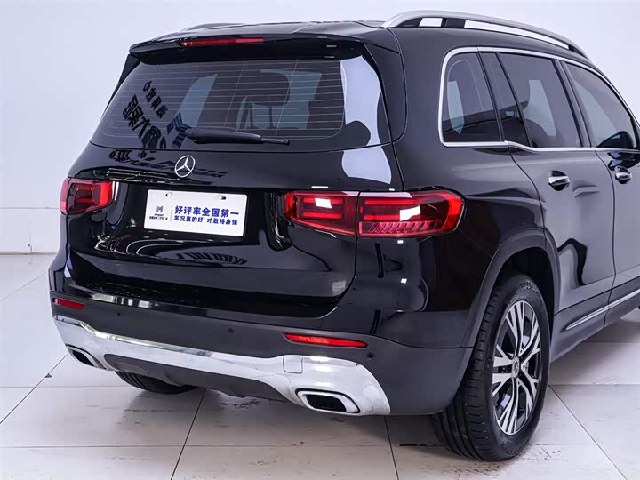 Фото 8 - Mercedes-Benz GLB-Class