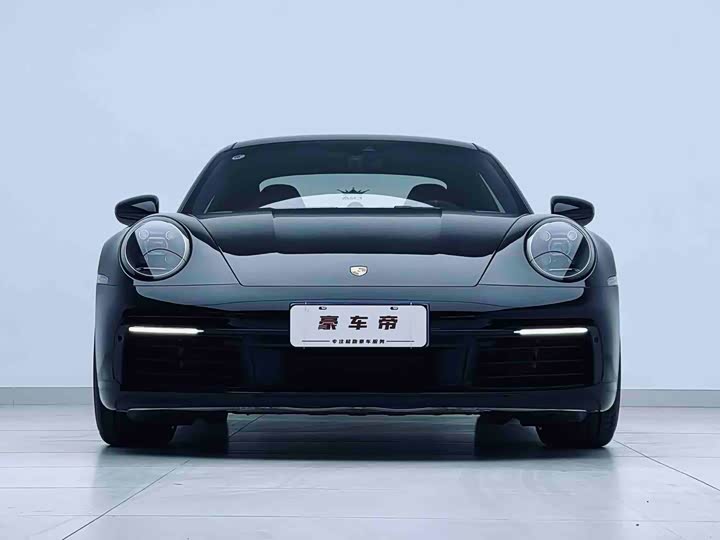 Фото 4 - Porsche 911