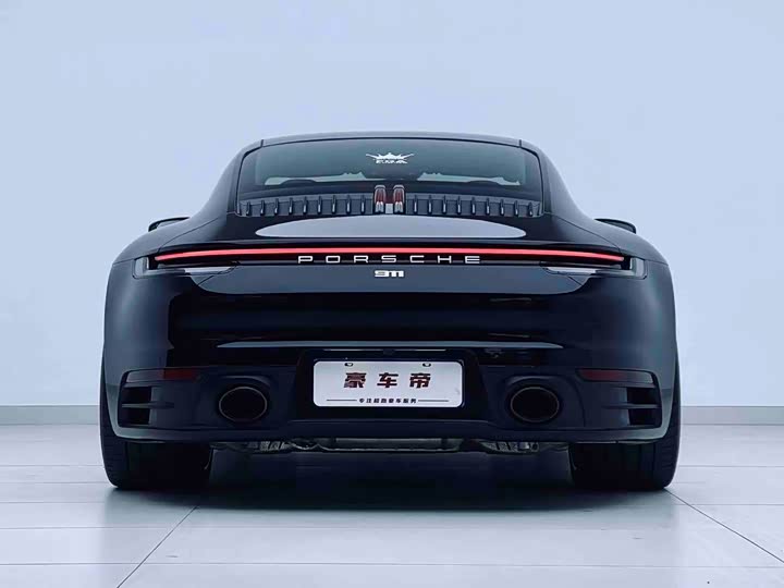 Фото 5 - Porsche 911