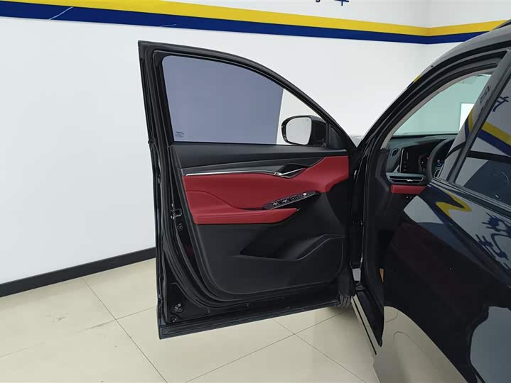 Фото 6 - Changan CS75 Plus