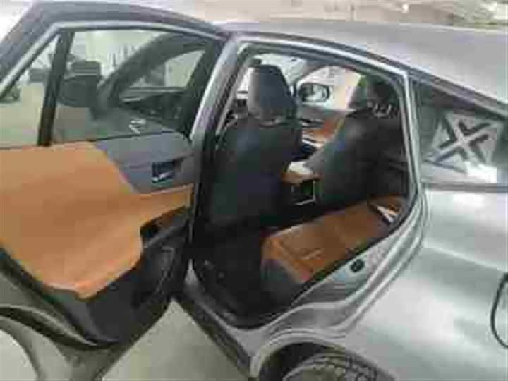 Фото 7 - Toyota Venza