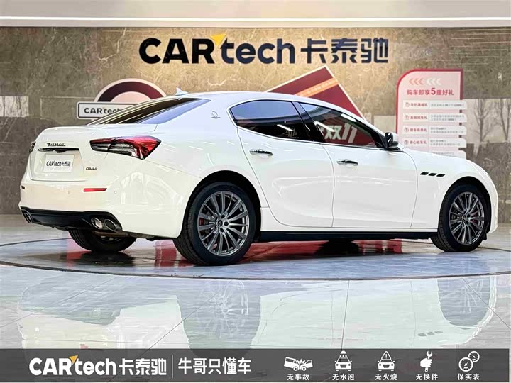 Фото 4 - Maserati Ghibli