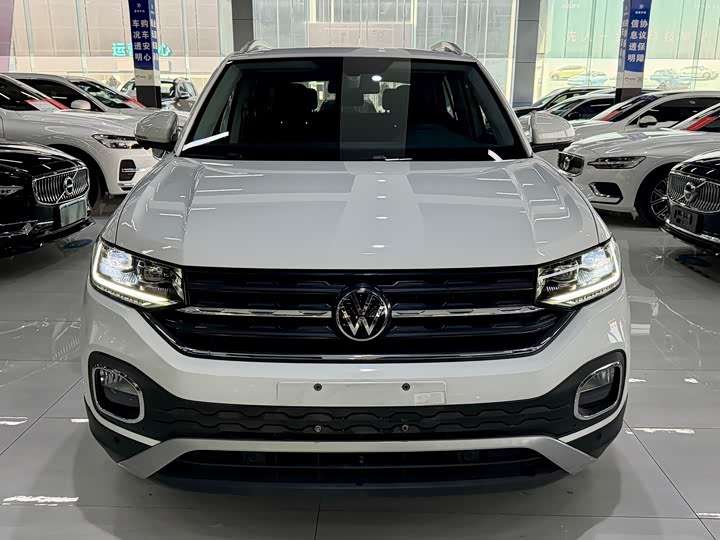 Фото 2 - Volkswagen Tacqua