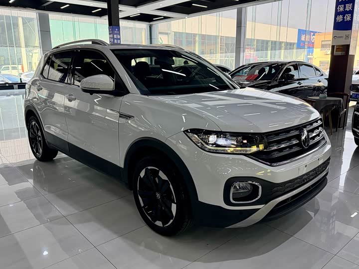 Фото 3 - Volkswagen Tacqua