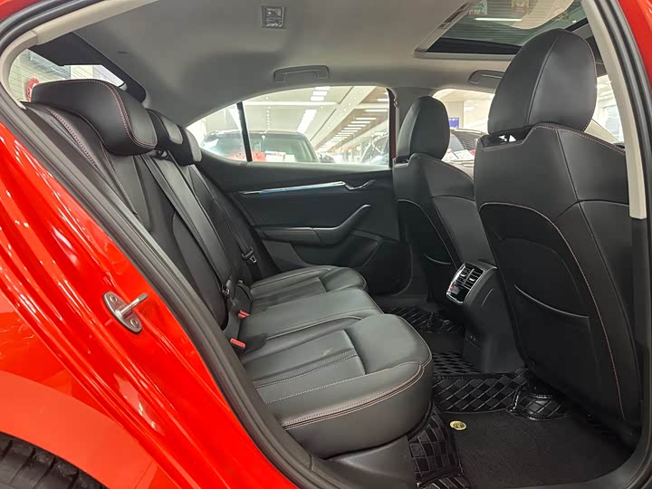 Фото 9 - Skoda Octavia Pro