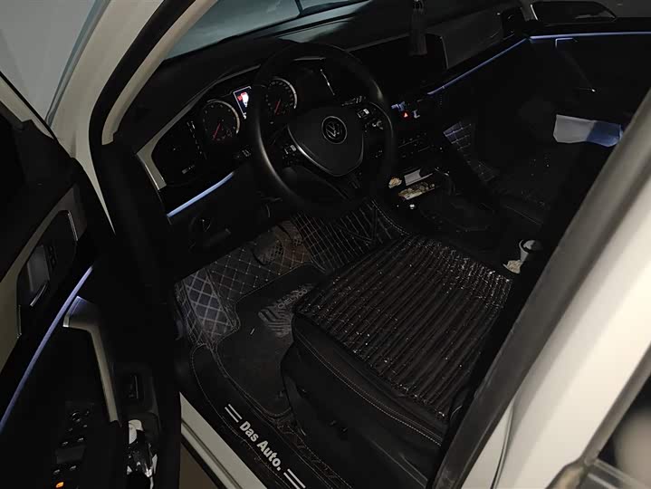 Фото 9 - Volkswagen Tayron