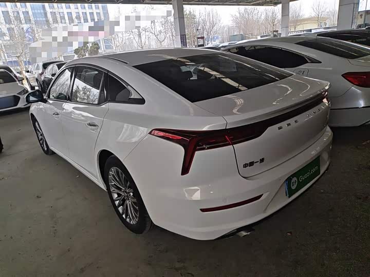 Фото 5 - Bestune B70