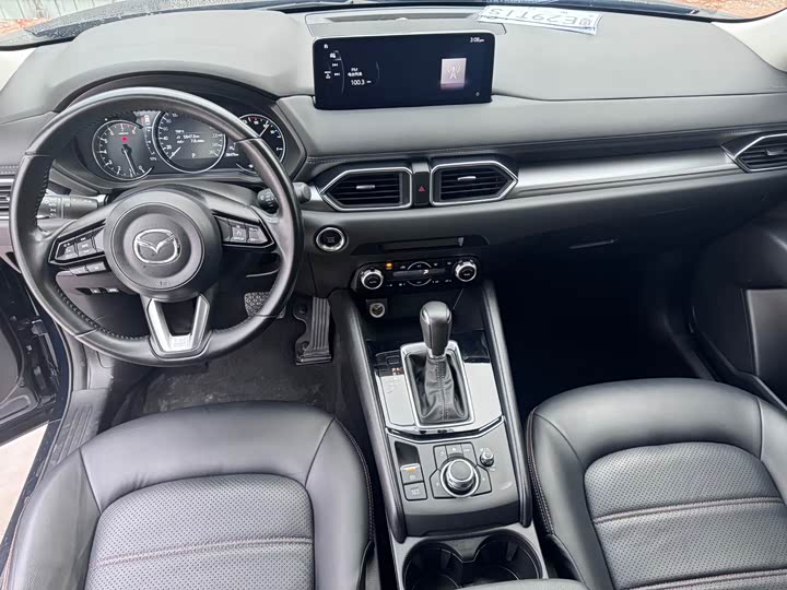 Фото 8 - Mazda CX-5