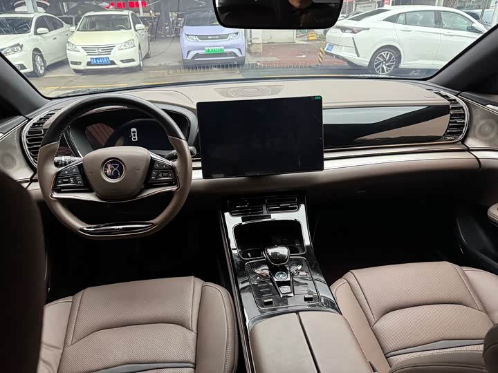 Фото 7 - BYD Han