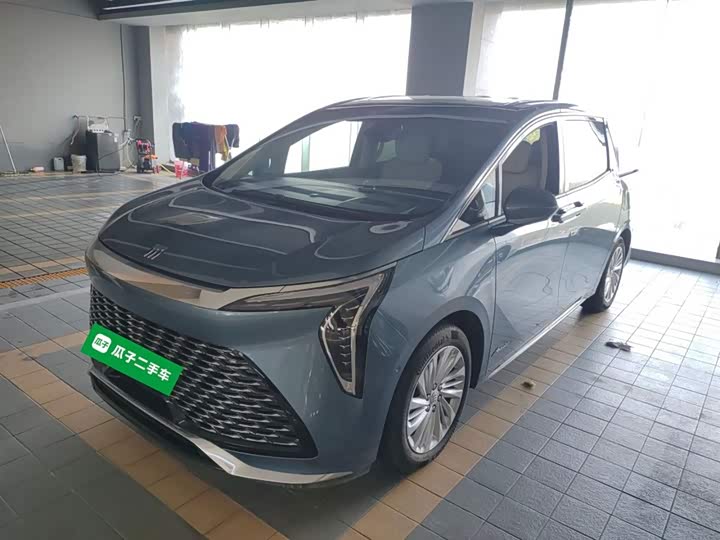 Фото 2 - Buick GL8 Century