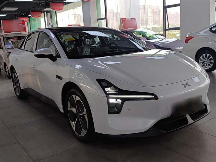 Фото 4 - XPeng Mona M03