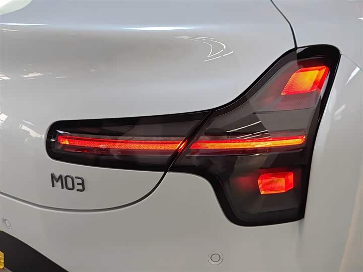 Фото 8 - XPeng Mona M03