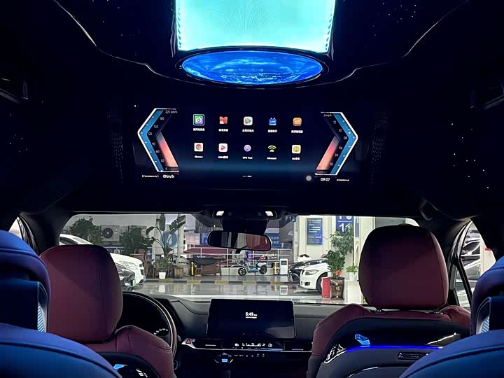 Фото 13 - Toyota Sienna