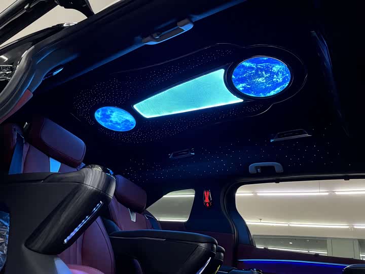 Фото 18 - Toyota Sienna