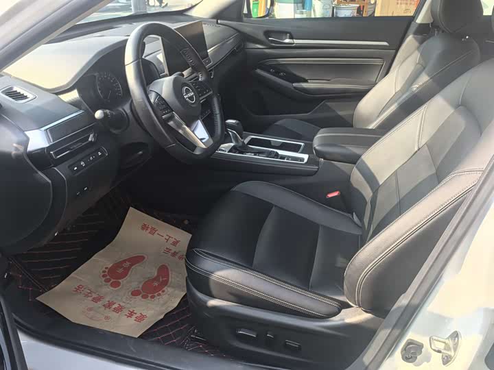 Фото 5 - Nissan Teana