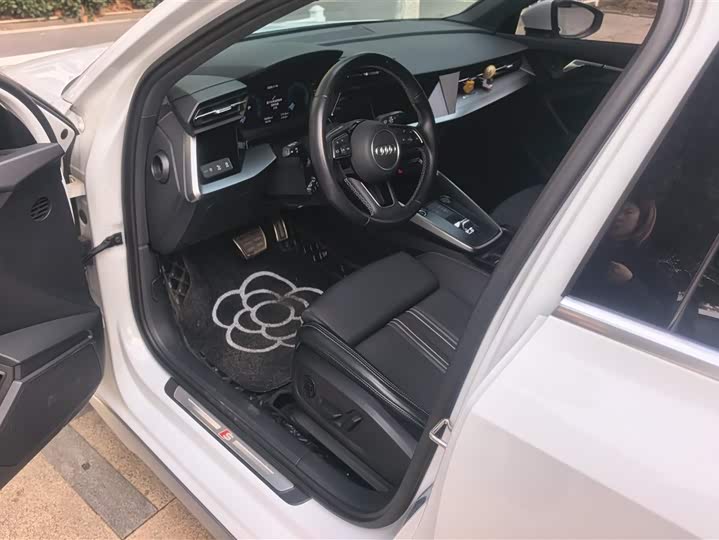 Фото 9 - Audi A3