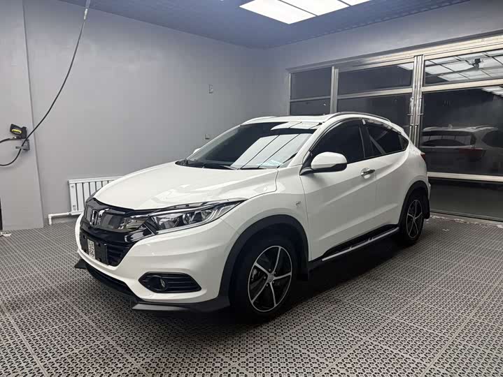 Фото 1 - Honda Vezel