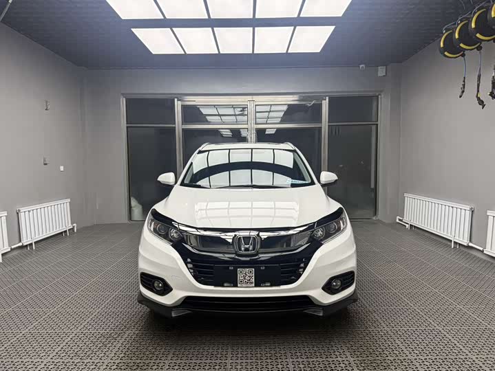 Фото 3 - Honda Vezel