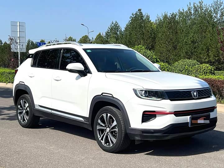 Фото 2 - Changan CS35 Plus