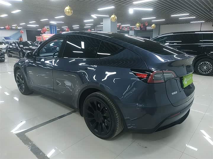 Фото 5 - Tesla Model Y
