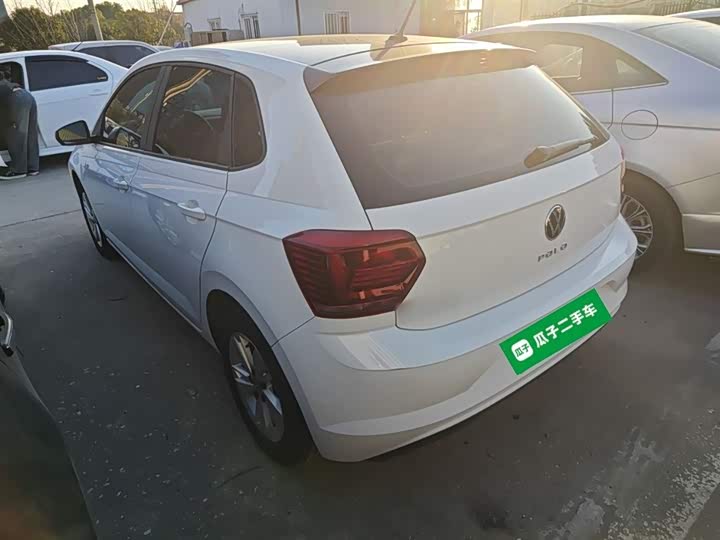 Фото 5 - Volkswagen Polo