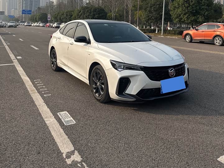 Фото 2 - Buick Verano