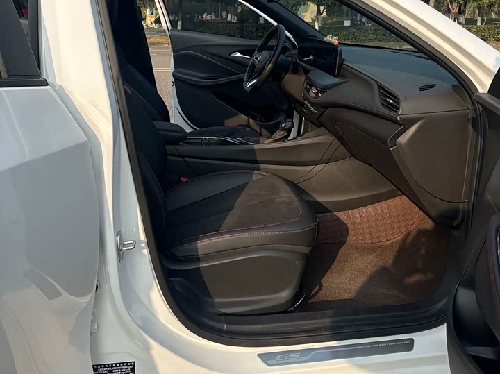 Фото 9 - Buick Verano