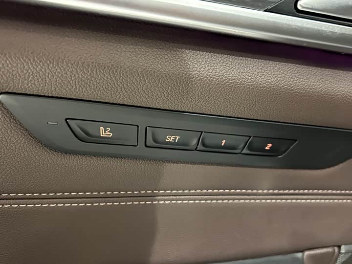 Фото 7 - BMW 5 Series