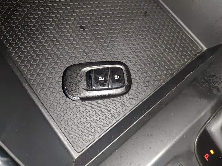 Фото 9 - Honda CR-V