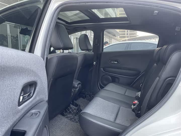 Фото 5 - Honda XR-V