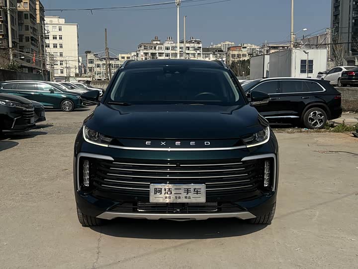 Фото 2 - Exeed TXL