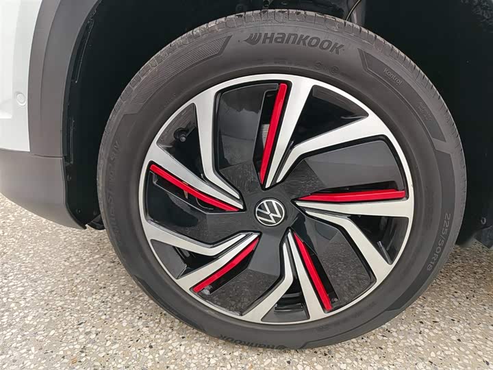 Фото 6 - Volkswagen Tharu