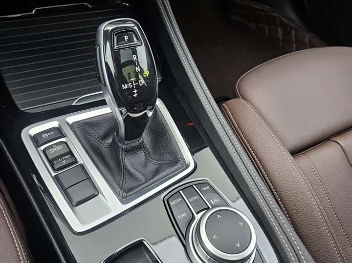 Фото 9 - BMW 1 Series