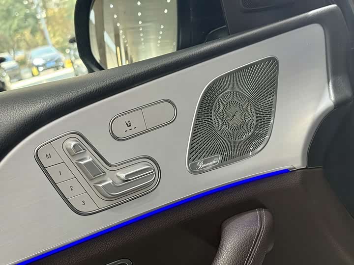 Фото 8 - Mercedes-Benz GLE-Class