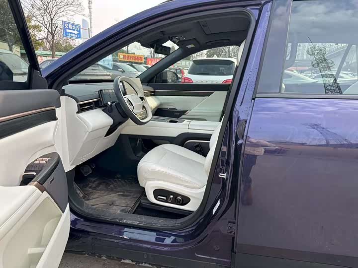 Фото 4 - Dongfeng Yipai eπ 008