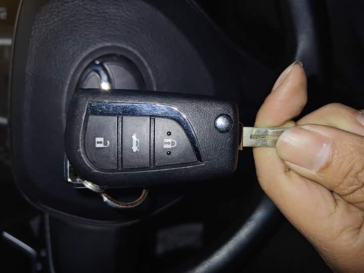 Фото 9 - Toyota Levin