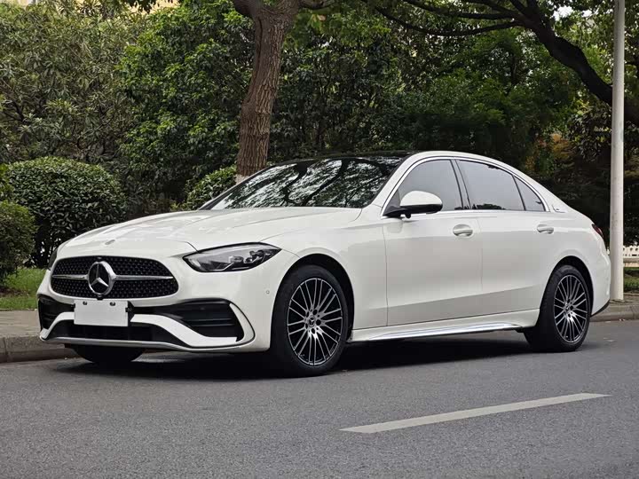 Фото 1 - Mercedes-Benz C-Class