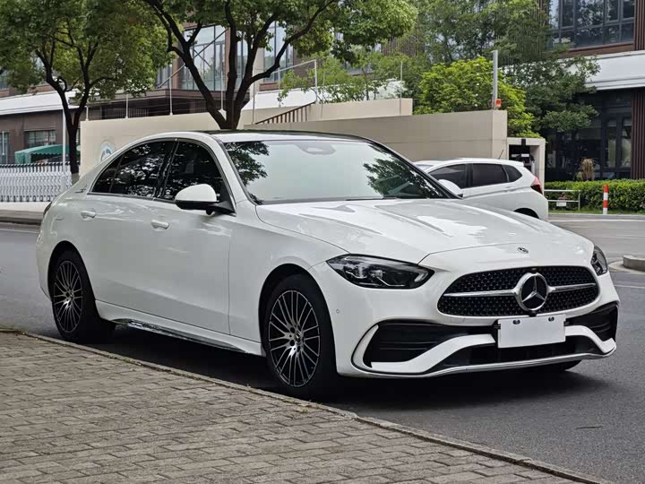 Фото 3 - Mercedes-Benz C-Class