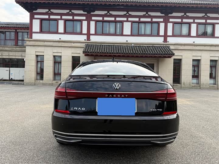 Фото 4 - Volkswagen Passat