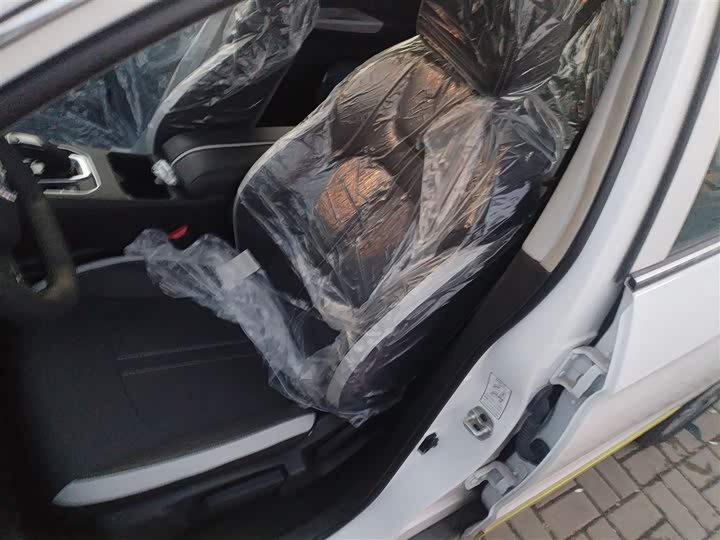 Фото 7 - Dongfeng Aeolus E70