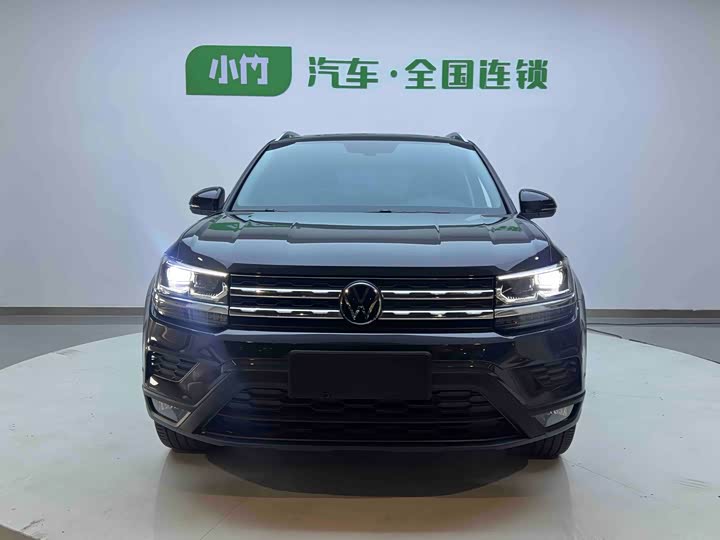 Фото 2 - Volkswagen Tharu