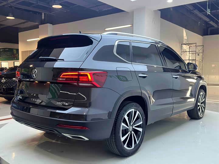 Фото 6 - Volkswagen Tharu