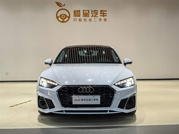 Фото 2 - Audi A5