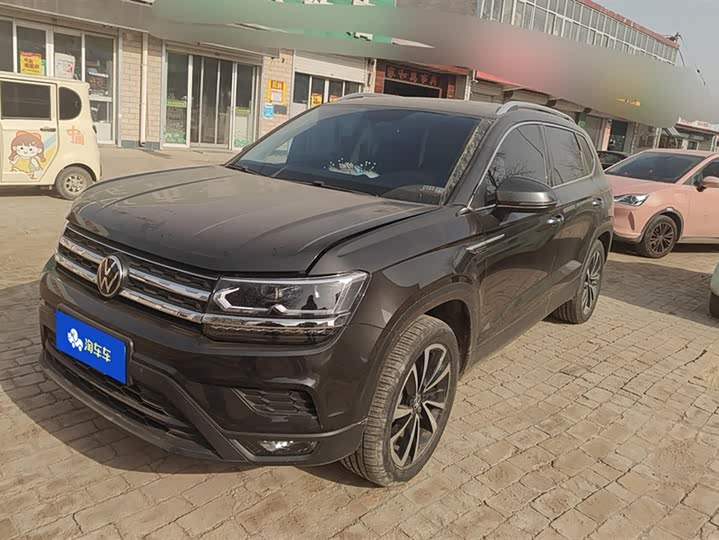 Фото 1 - Volkswagen Tharu