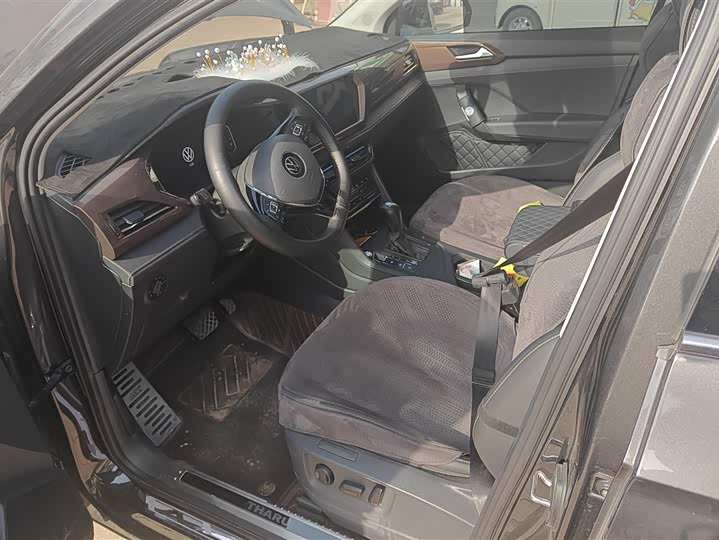 Фото 9 - Volkswagen Tharu