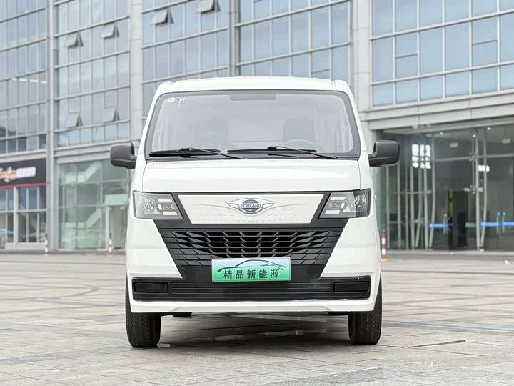 Фото 2 - Foton EV6