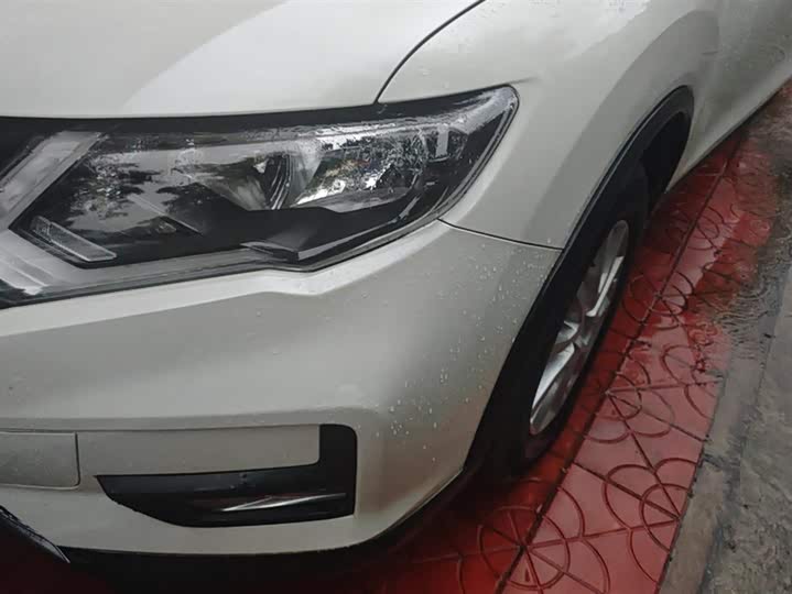 Фото 5 - Nissan X-Trail