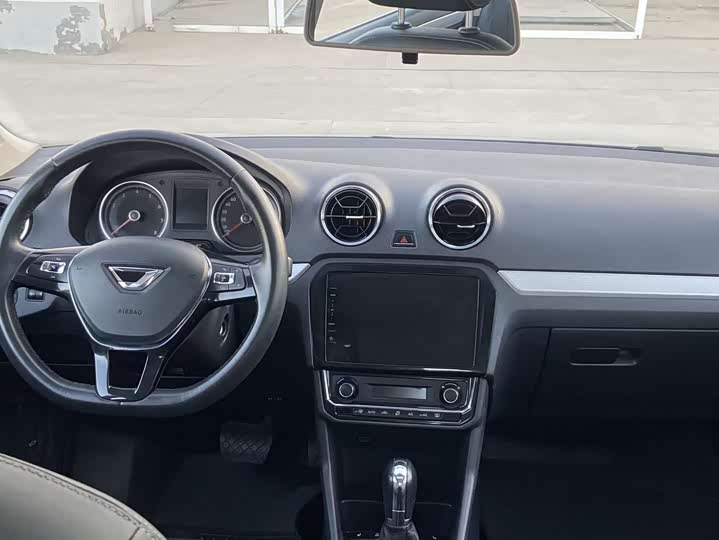 Фото 5 - Jetta VA3