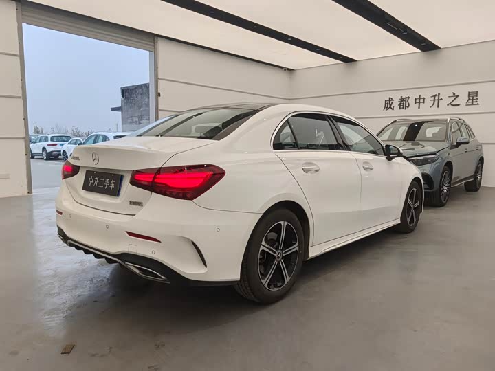 Фото 6 - Mercedes-Benz A-Class